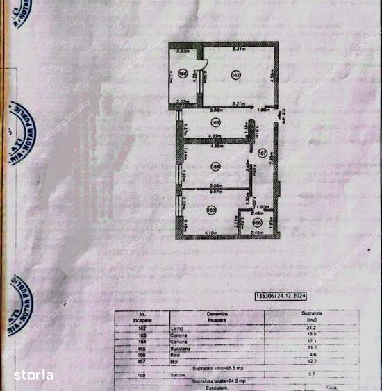 Apartament cu 3 camere decomandat în Sud
