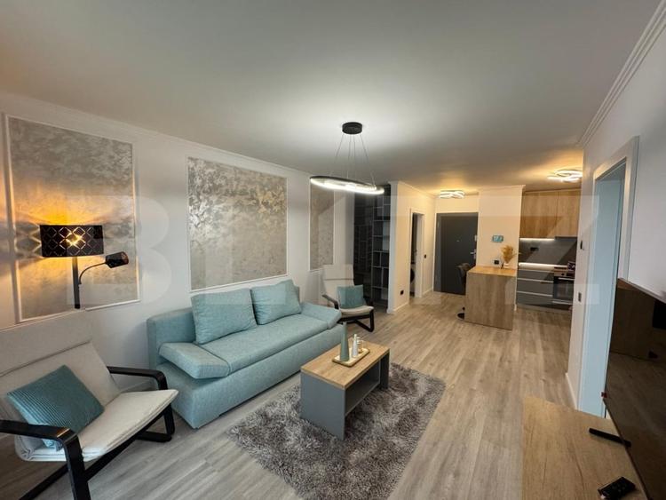 Apartament cu 2 camere semidecomandat, mobilat în Iris