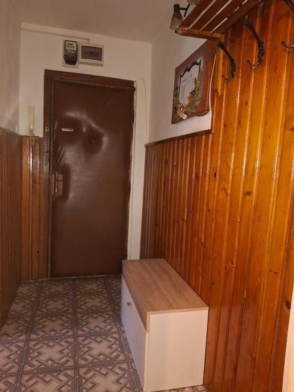 Apartament cu 2 camere semidecomandat în Exterior Vest