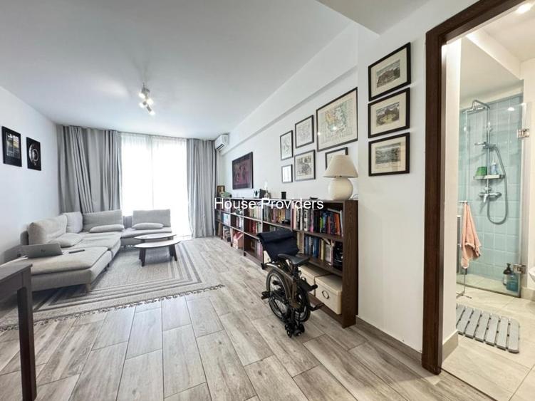 Apartament cu 2 camere, mobilat în Unirii
