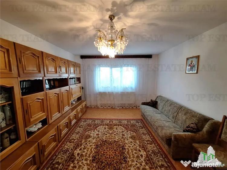Casă cu 4 camere cu Teren 390 Mp în Central