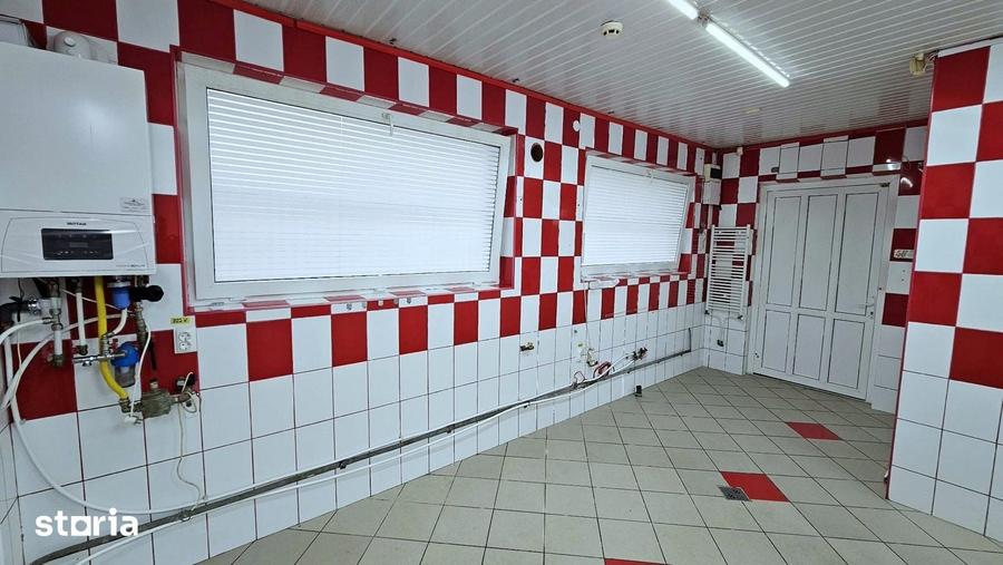 Spațiu comercial, de 72 mp, în Central