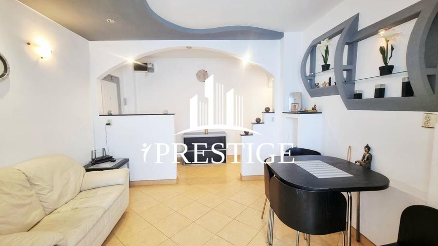 Apartament cu 3 camere decomandat, mobilat în Calea Dumbrăvii