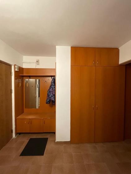 Apartament cu 2 camere decomandat în Aviației