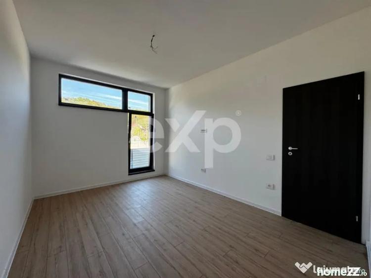 Casă cu 4 camere cu Teren 405 Mp în Central