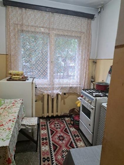 Apartament cu 2 camere semidecomandat în Gară