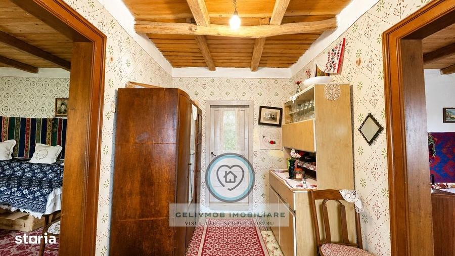 Casă cu 4 camere în Malamuc