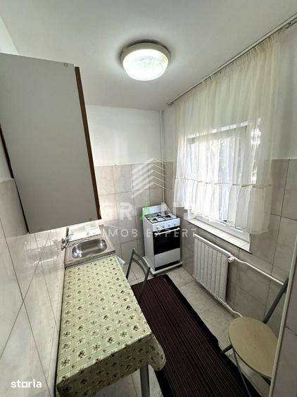 Garsoniera cu BALCON | 26 mp | UMFZorilor/P-ta Zorilor | Etaj 2/4 - 9