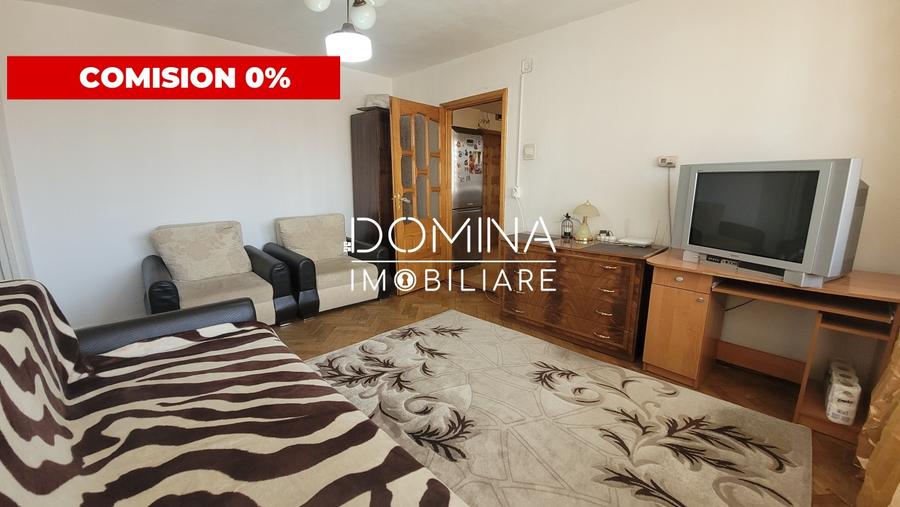 Apartament cu 3 camere semidecomandat, mobilat în Central
