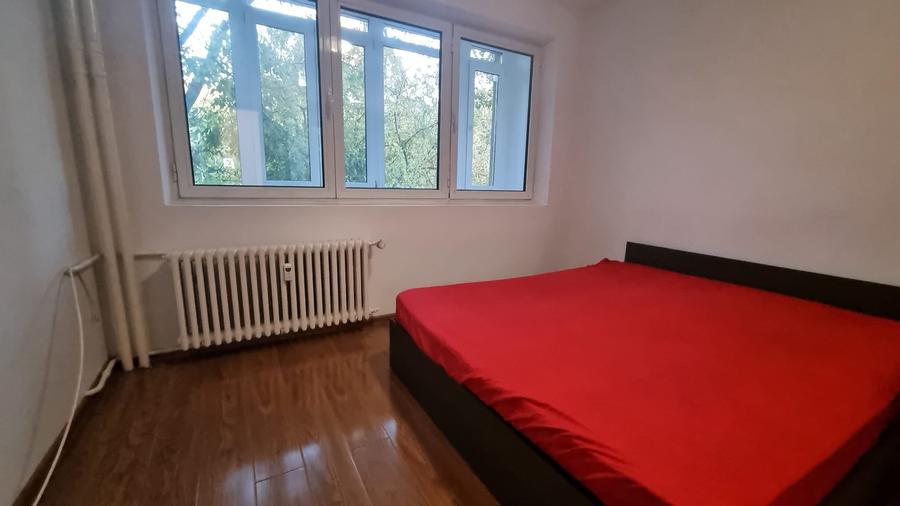 Apartament cu 2 camere semidecomandat în Tineretului