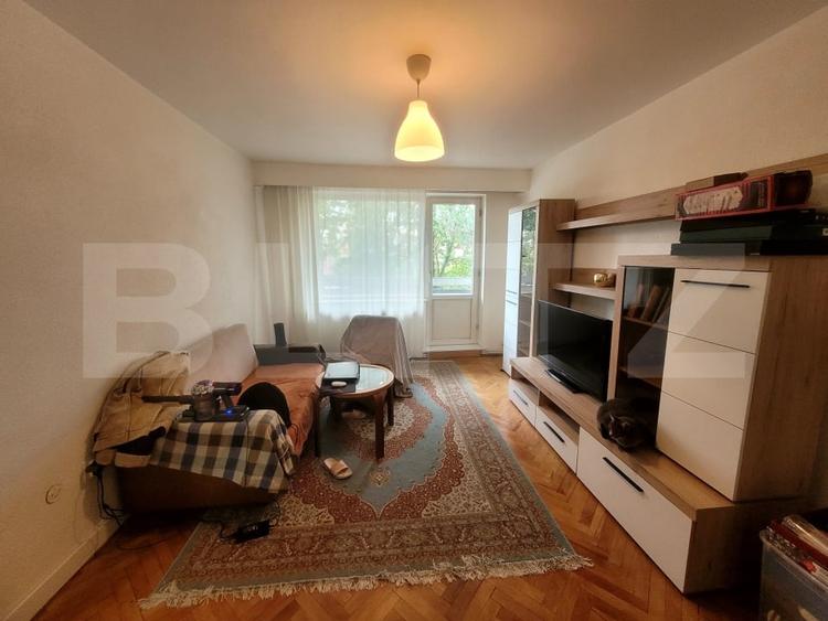Apartament cu 3 camere semidecomandat, mobilat în Gheorgheni