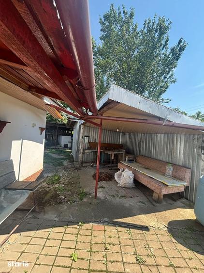 Casă cu 3 camere cu Teren 1000 Mp în Central
