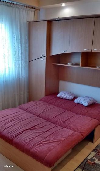Apartament cu 3 camere decomandat, mobilat în ICIL