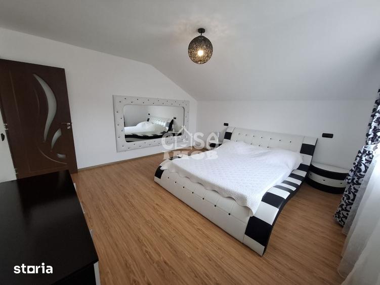 Casă cu 4 camere cu Teren 452 Mp în Aninoasa