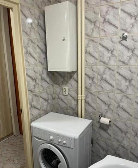 Apartament cu 2 camere decomandat, mobilat în Doamna Ghica