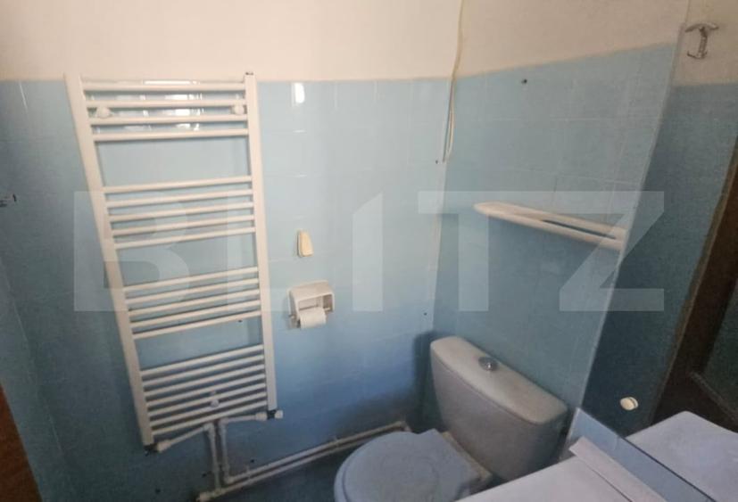 Apartament cu 3 camere decomandat, mobilat în Micro 39