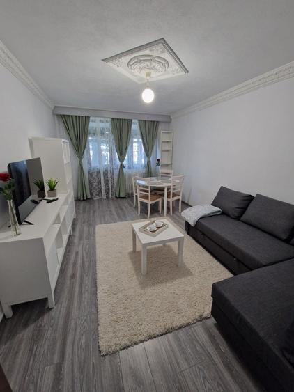 Apartament cu 2 camere decomandat în Preajba Mare