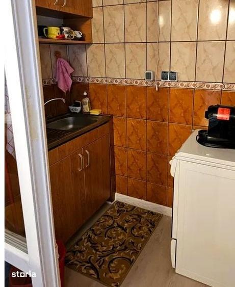 Apartament cu 2 camere decomandat în Vitan