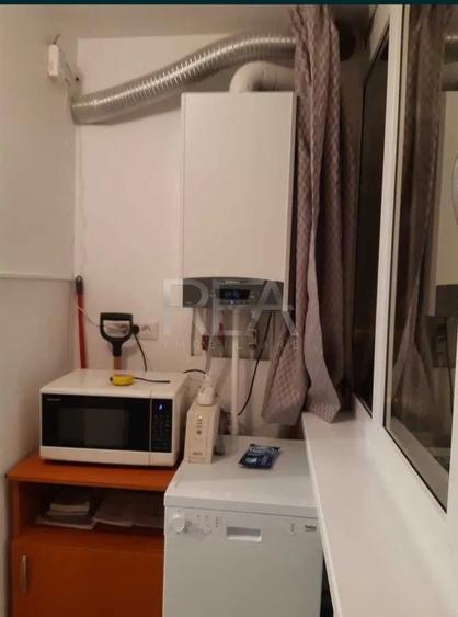 Apartament cu 2 camere decomandat, mobilat în Apărătorii Patriei