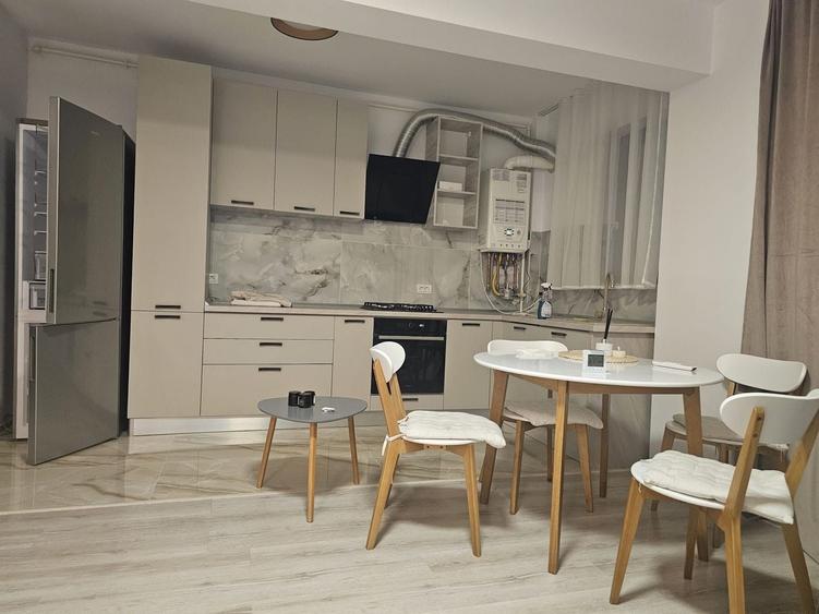 Apartament cu 2 camere decomandat, mobilat în Giroc