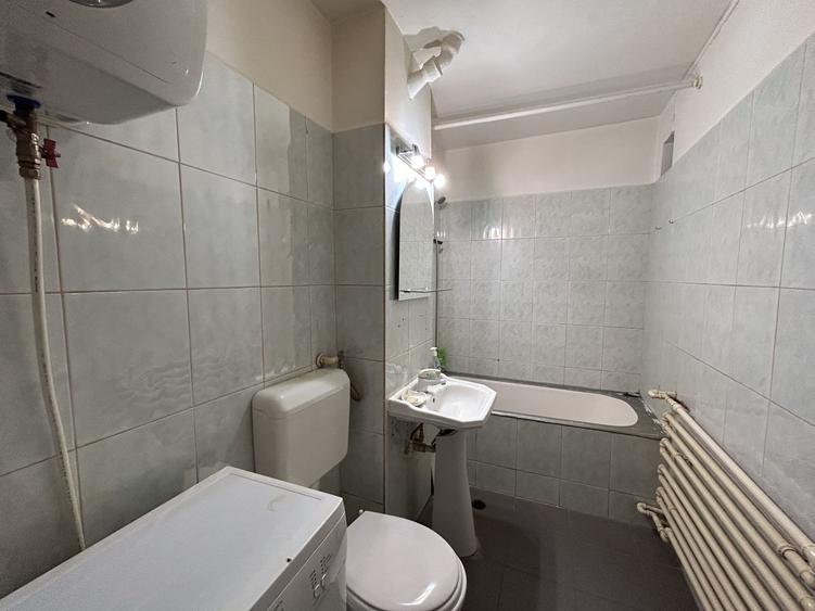 Apartament cu 2 camere decomandat, mobilat în Confecții