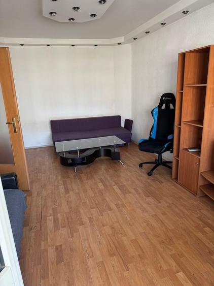 Apartament cu 2 camere decomandat în Centrul Civic