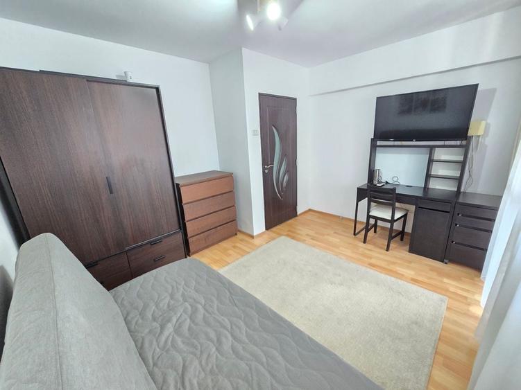Apartament cu 2 camere decomandat, mobilat în Cantemir