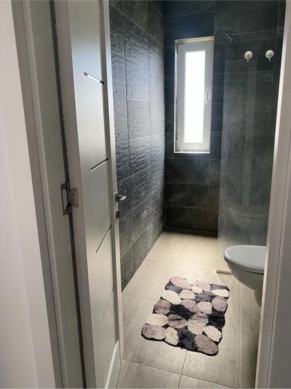 Apartament cu 2 camere decomandat în Giarmata