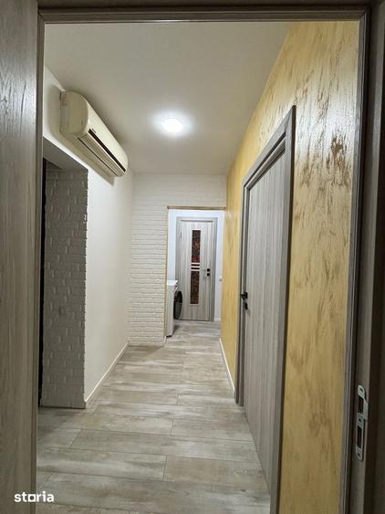 Apartament cu 3 camere în Drumul Taberei