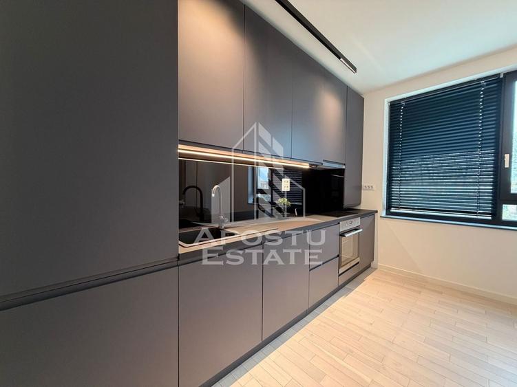Apartament cu 2 camere semidecomandat, mobilat în Dumbrăvița