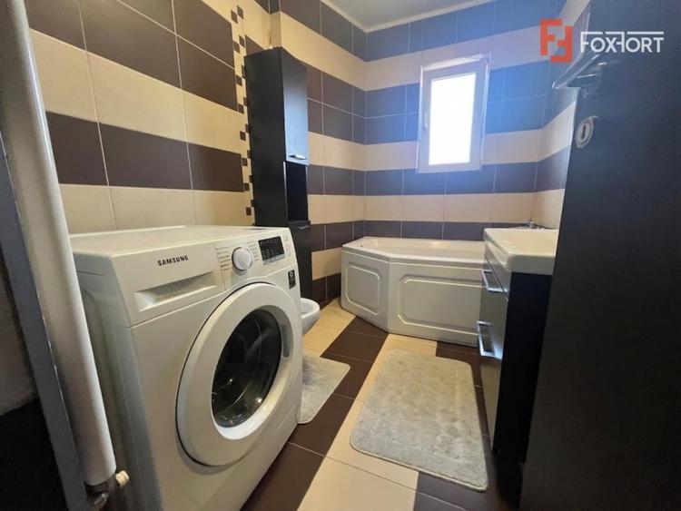 Duplex cu 5 camere cu Canalizare în Moșnița Nouă