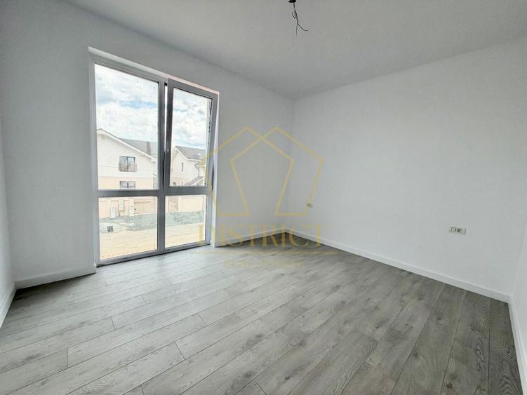 Apartament cu 2 camere semidecomandat în Urseni