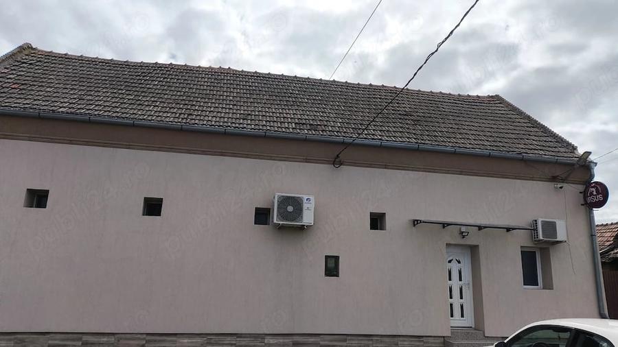 Spațiu comercial, de 370 mp, în Central