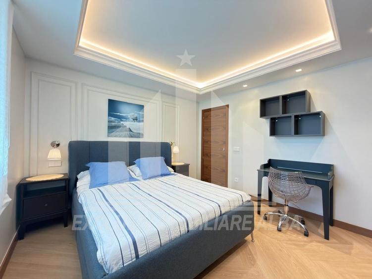 Apartament cu 2 camere decomandat, mobilat în Ultracentral