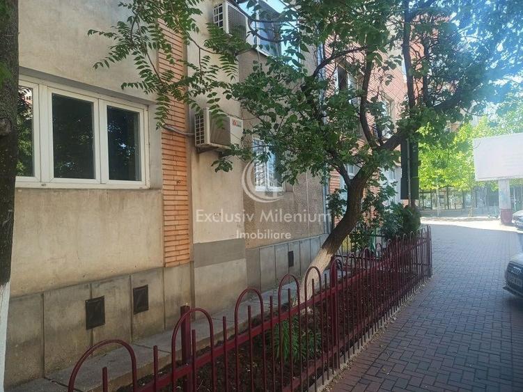 Birou, de 90 mp, în Calea Călărașilor