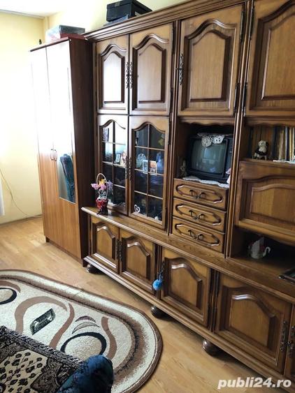 Apartament cu 3 camere decomandat în Mehadia