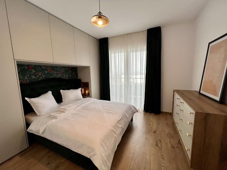 Apartament cu 2 camere decomandat, mobilat în Blumăna