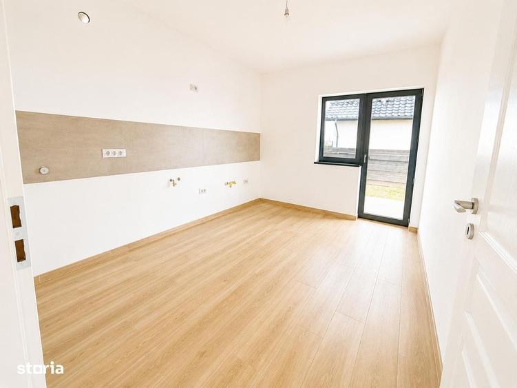 Casa 3 camere, 2 bai, FiNALIZATA, CANALIZARE Miroslava Ciurbesti - 6
