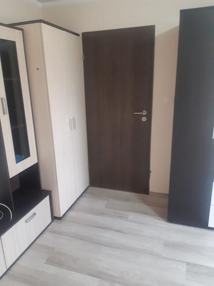 Garsonieră decomandată în Câlnic