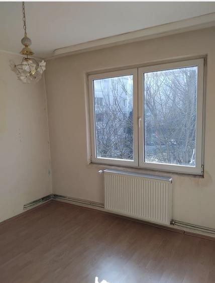 Apartament cu 2 camere decomandat în Tudor