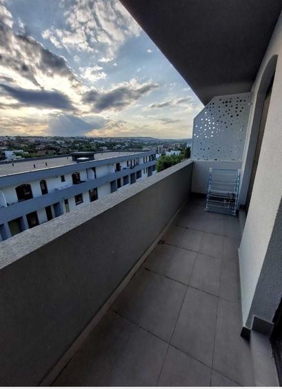 Apartament cu 3 camere decomandat în Păcurari