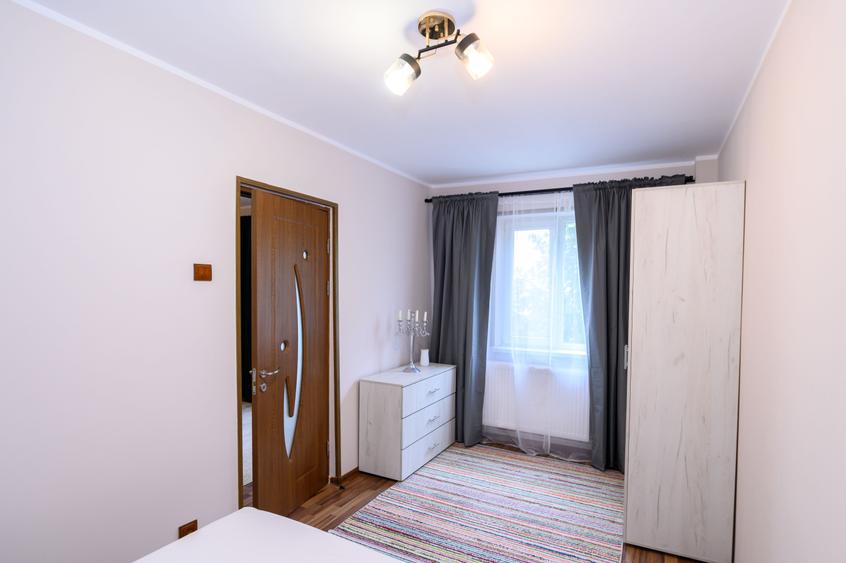 Apartament cu 2 camere semidecomandat în Casa de Cultură