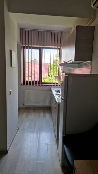 Apartament cu 2 camere nedecomandat în Palat