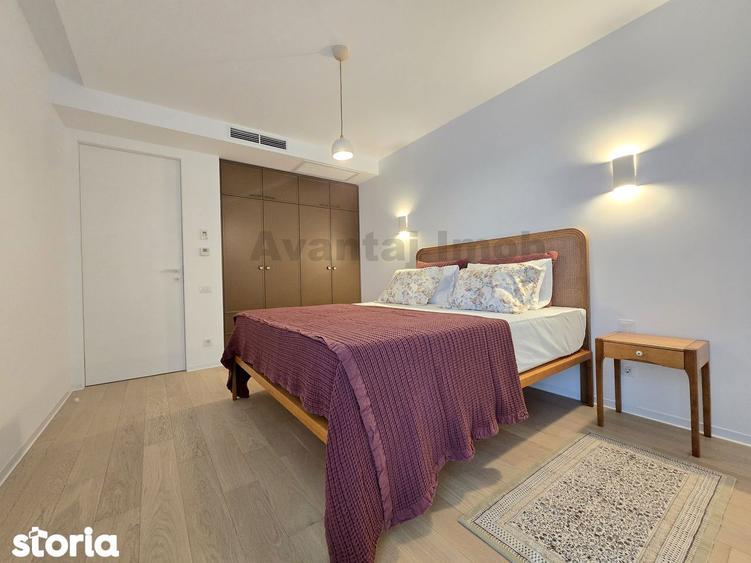 Apartament cu 2 camere, mobilat în Tei