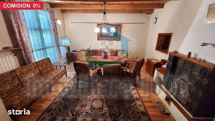 Casă cu 6 camere cu Teren 1658 Mp în Ardusat
