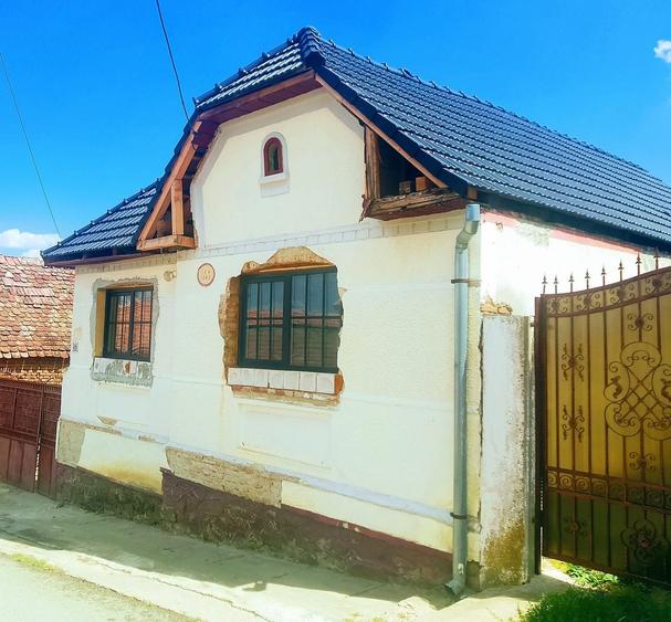 Casă cu 2 camere în Gârbova