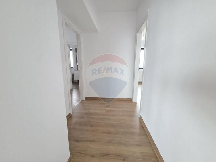 Apartament cu 3 camere decomandat, mobilat în Obor