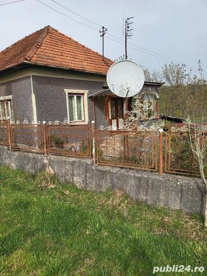 Casă cu 4 camere cu Teren 1000 Mp în Central