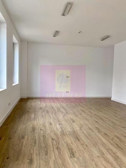 Apartament cu 2 camere decomandat în Armeneasca