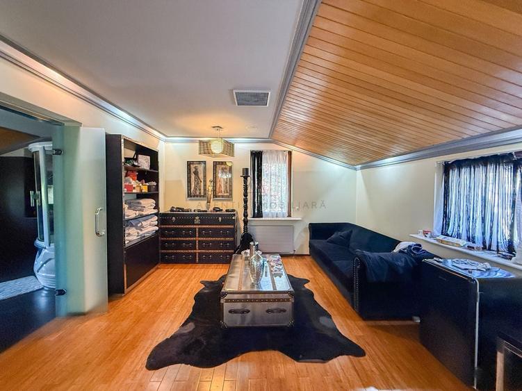 Apartament cu 3 camere semidecomandat în Cotroceni